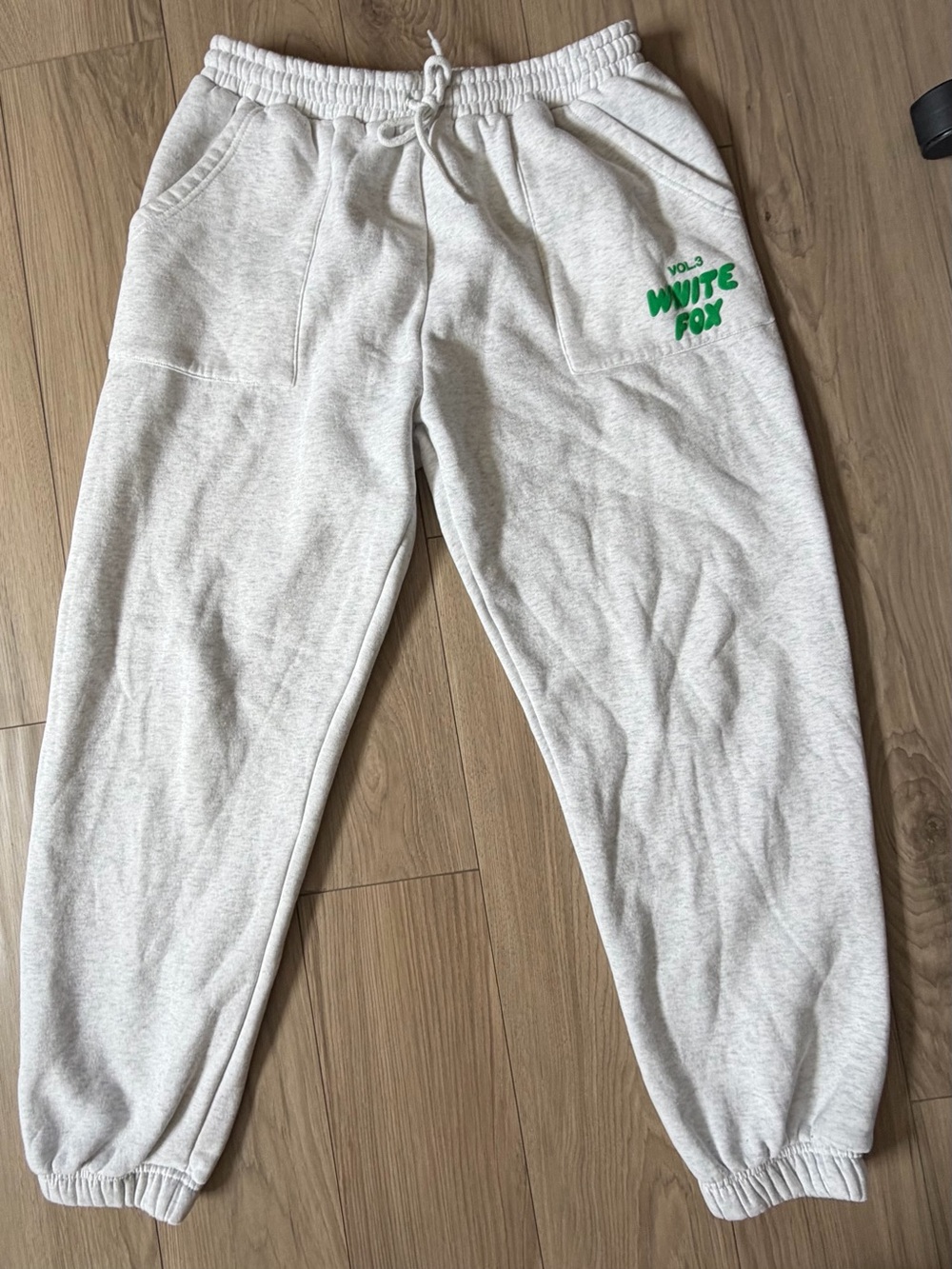 White Fox Vol 3 Casual Jogger Style Sweatpants w/ Drawstring Womens Lt Gray Larg